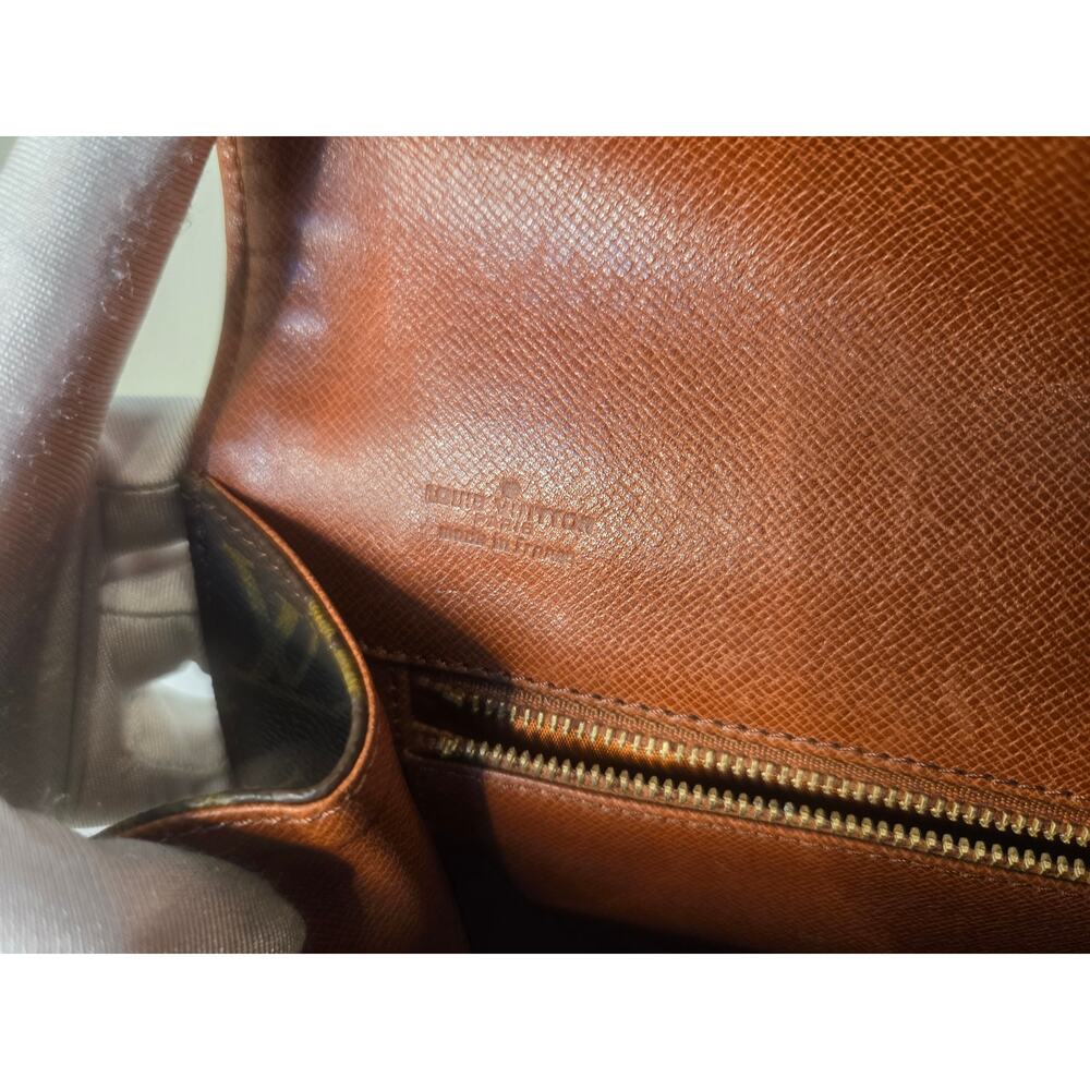 Louis Vuitton Dame GM Pochette Monogram Canvas Clutch Bag Vintage Made in France - Picture 13 of 13